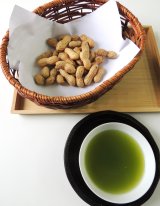 八街産落花生、新豆の「ナカテユタカ品種」入荷いたしました！