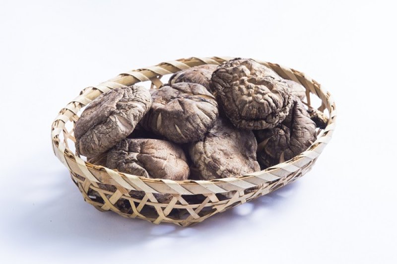 画像1: 肉厚乾椎茸 Thick dried shiitake mushrooms 80g