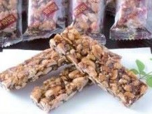 画像2: げんこつ板落花（落花生のお菓子）"Genkotsu Itarakka(Peanuts plate sweets)" (2)