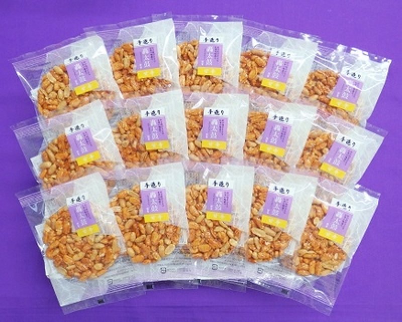 画像1: 轟太鼓　甘辛30枚　ご進物用   Todoroki Daiko Sweet and Spicy 30 pieces, gift set (1)