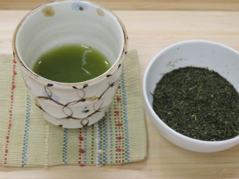 画像2: 厳選 川根茶【KAWANE】Light ｇreen line Shizuoka KAWANE made deep steamed tea. (2)