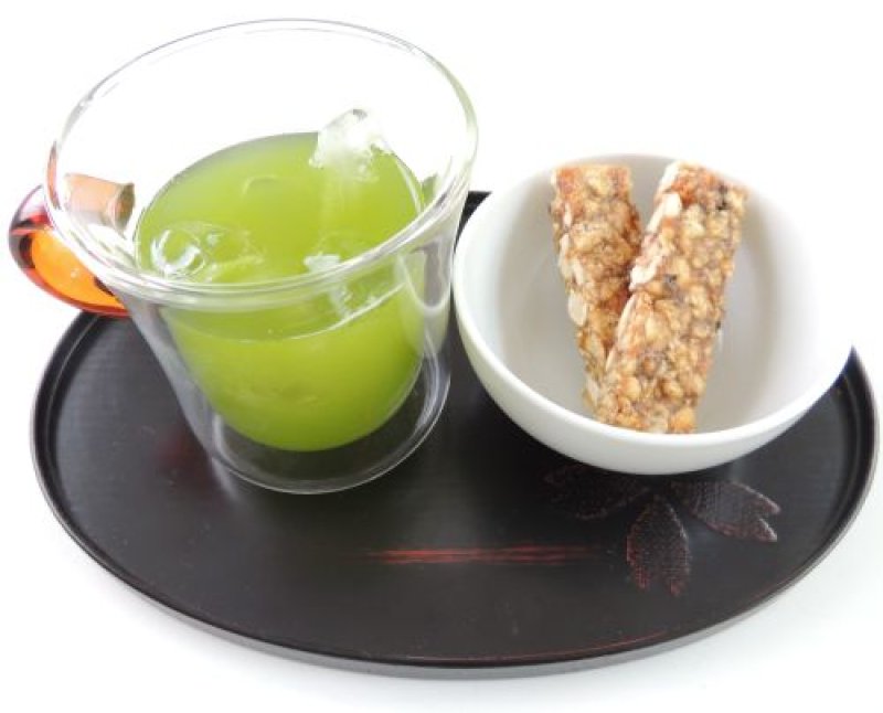 画像1: げんこつ板落花（落花生のお菓子）"Genkotsu Itarakka(Peanuts plate sweets)"